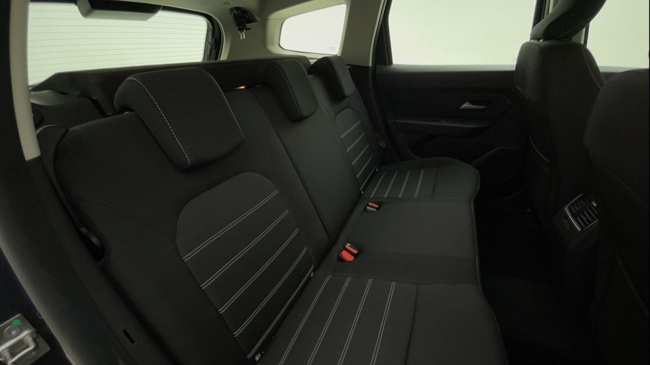 Renault Duster SE 1.6 | Zero Down Payment | Home Test Drive