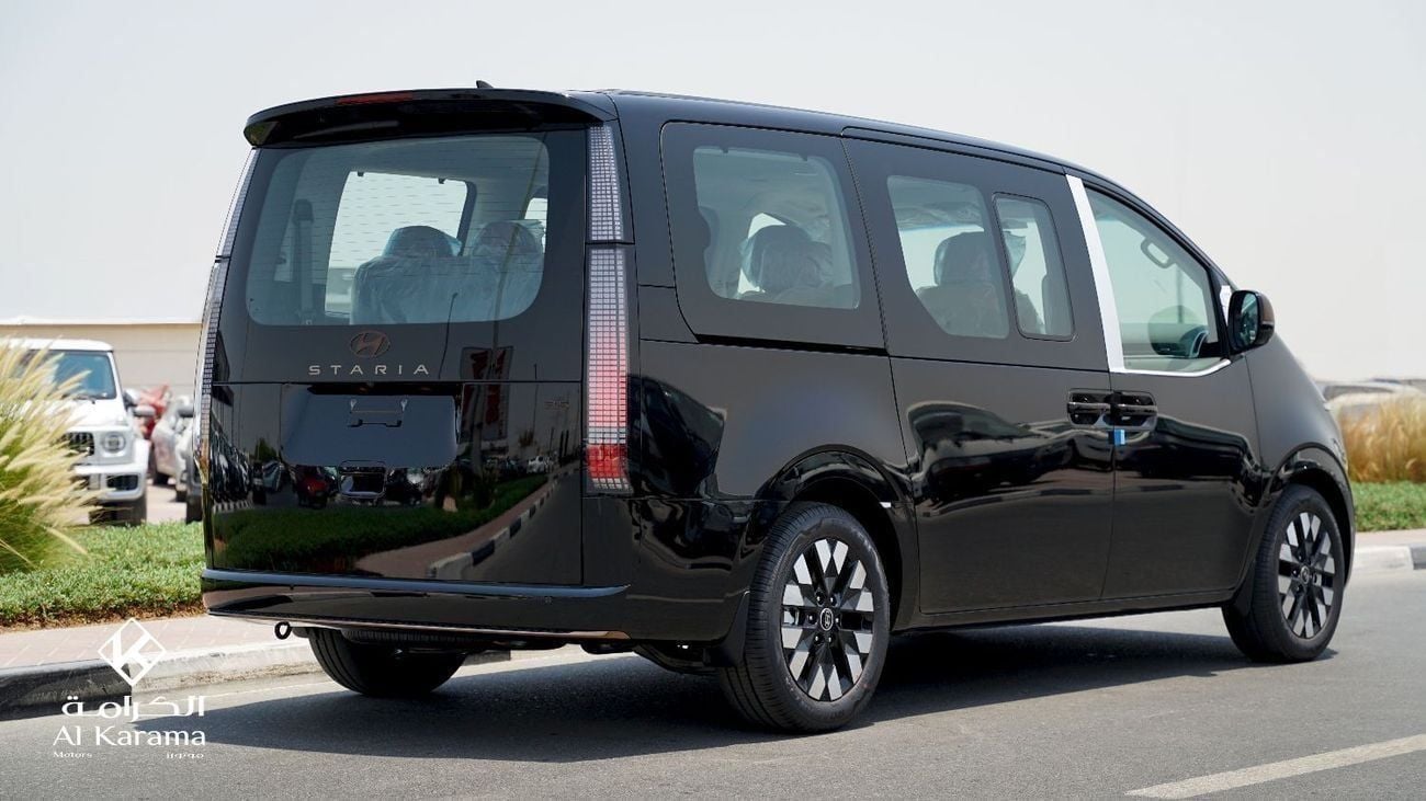 Hyundai Staria 3.5L V6  VIP Edition, 7 Seater with Pilot/VIP Seating | Boss Audio | 360 Camera |  2 Sunroof