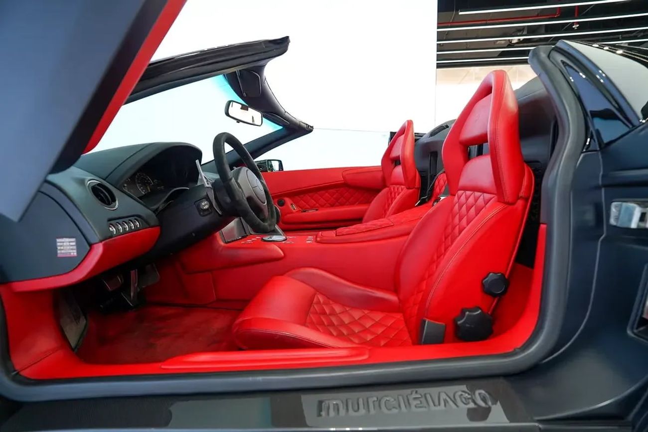 لامبورغيني مورشيلاجو LP-640 ROADSTER
