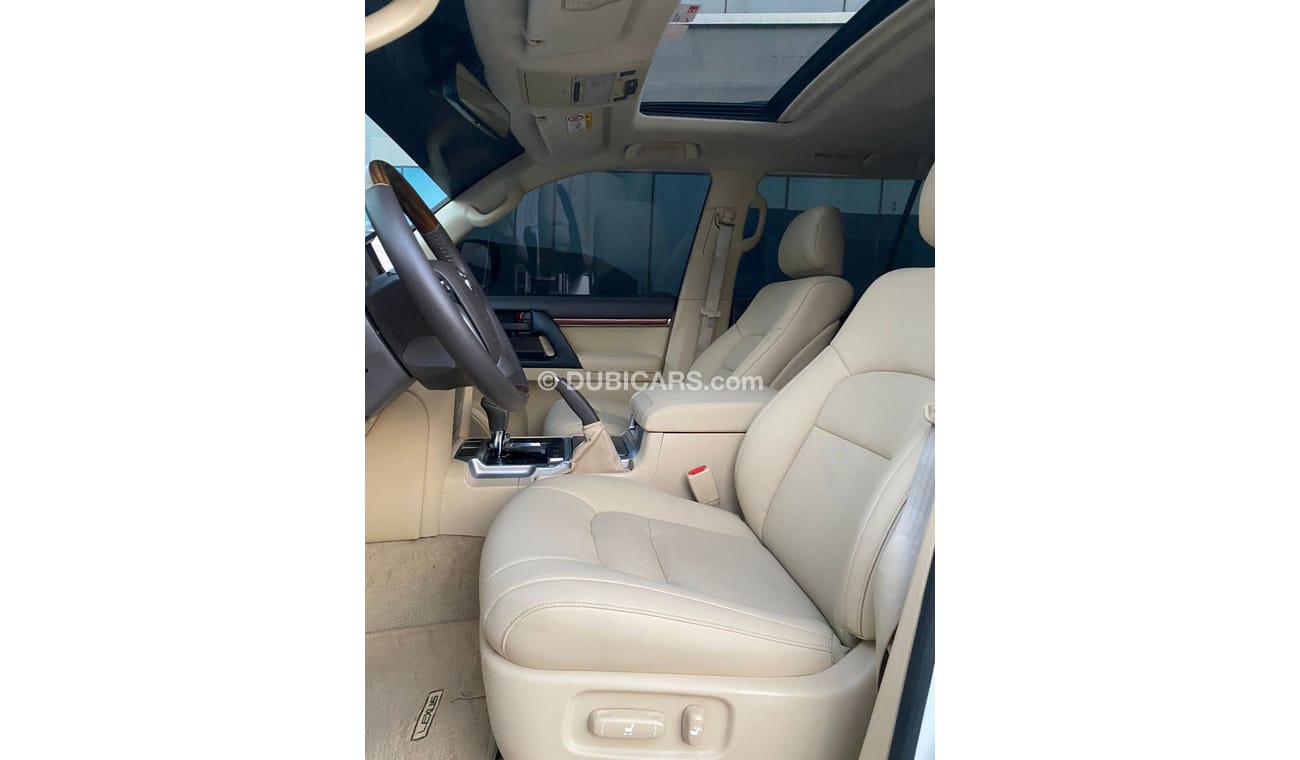 Toyota Land Cruiser GXR