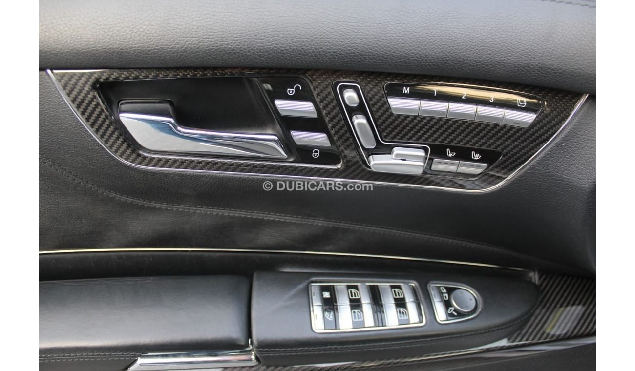 Mercedes Benz CL63 AMG