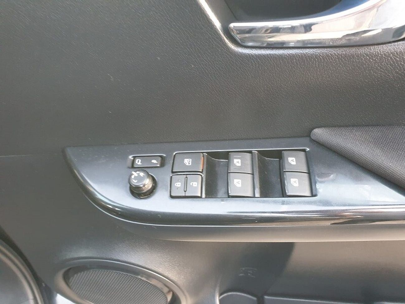 Toyota Hilux PICKUP - DIESEL - (RHD)