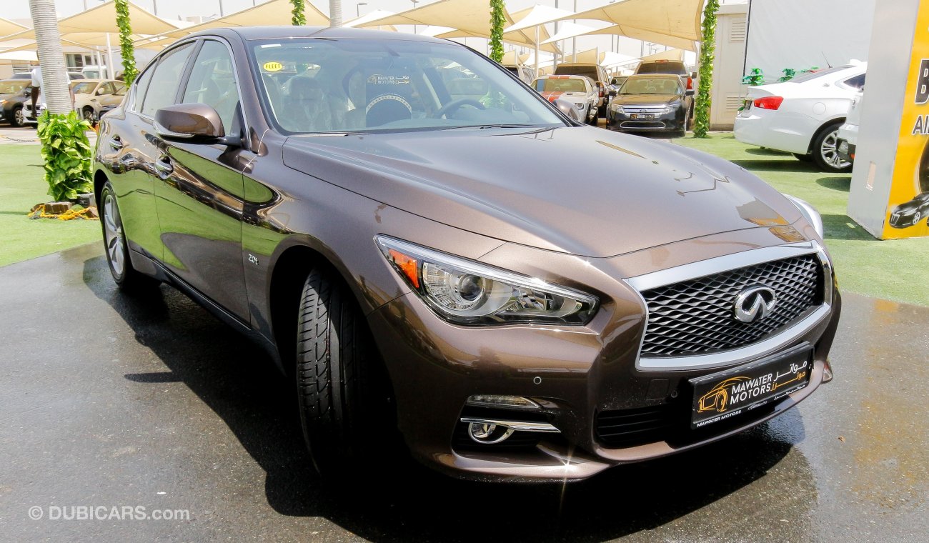 إنفينيتي Q50