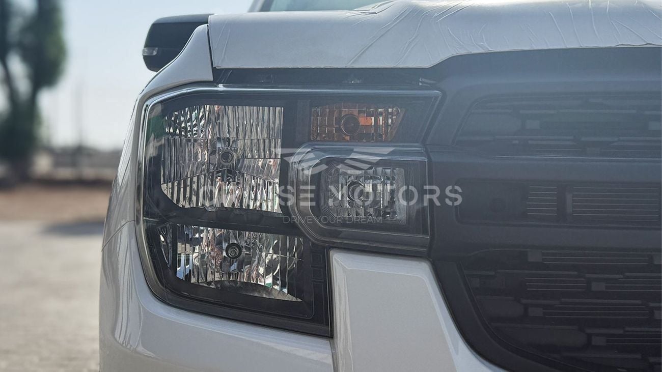 فورد رانجر Manual- 2.0L - Diesel - Pickup- 4x4 - 5 Seats - 4 Door