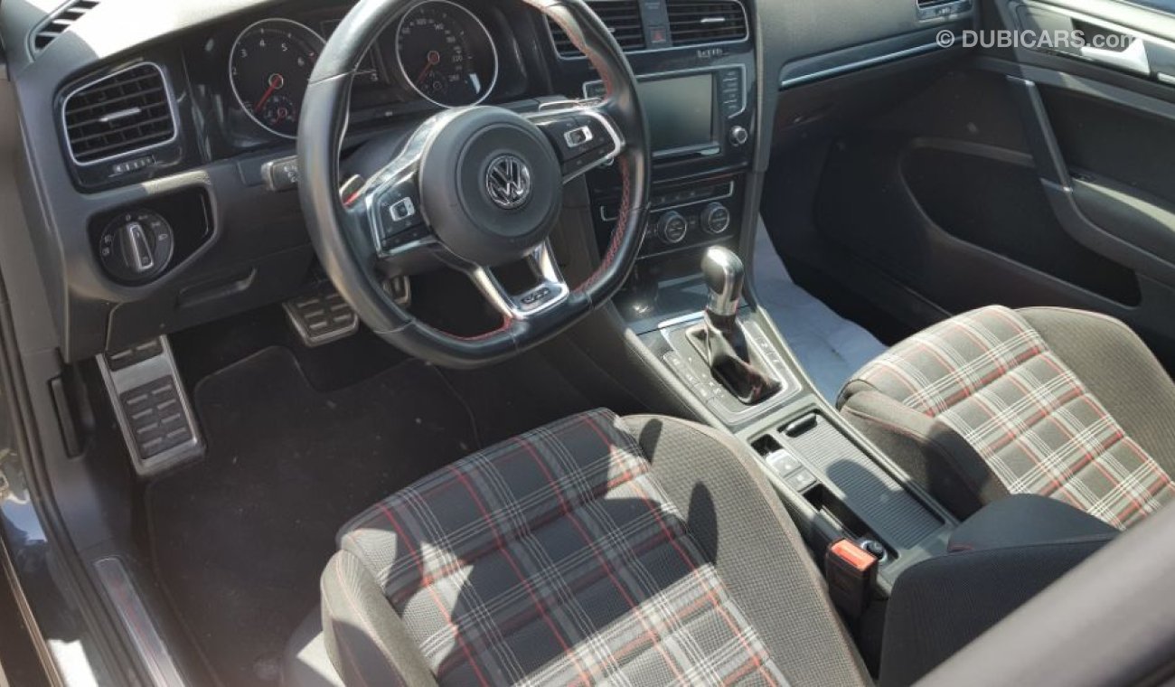 Volkswagen Golf 2016 GTI gcc specs Full options clean car