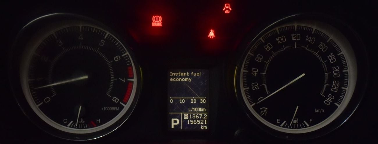 Suzuki Kizashi EXCELLENT DEAL for our Suzuki Kizashi ( 2014 Model ) in Silver Color GCC Specs