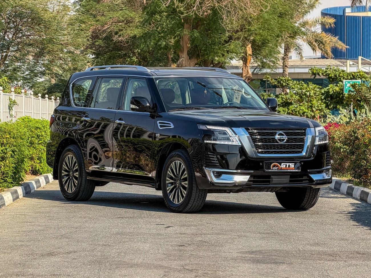 Nissan Patrol LE Titanium Chrome 5.6L