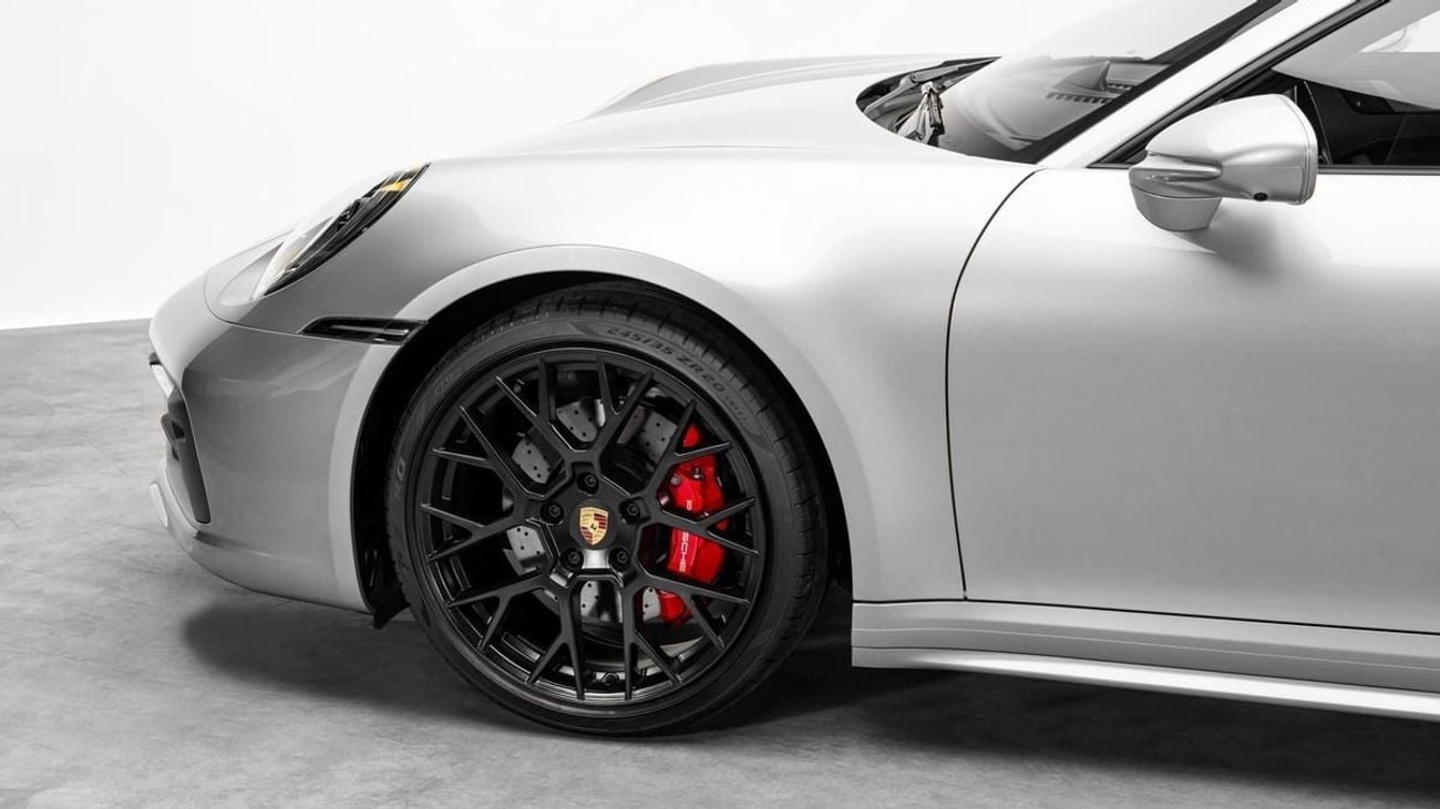 بورش 911 Carrera S - 2024 - GCC Specs - Under Warranty