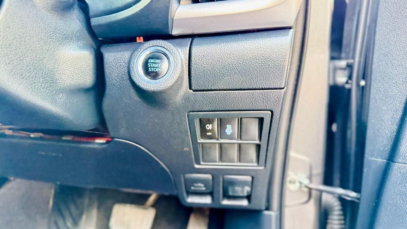 Toyota Hilux DOUBLE CABIN | 2.8L DIESEL ENGINE | AUTOMATIC TRANSMISSION | RHD | 4WD