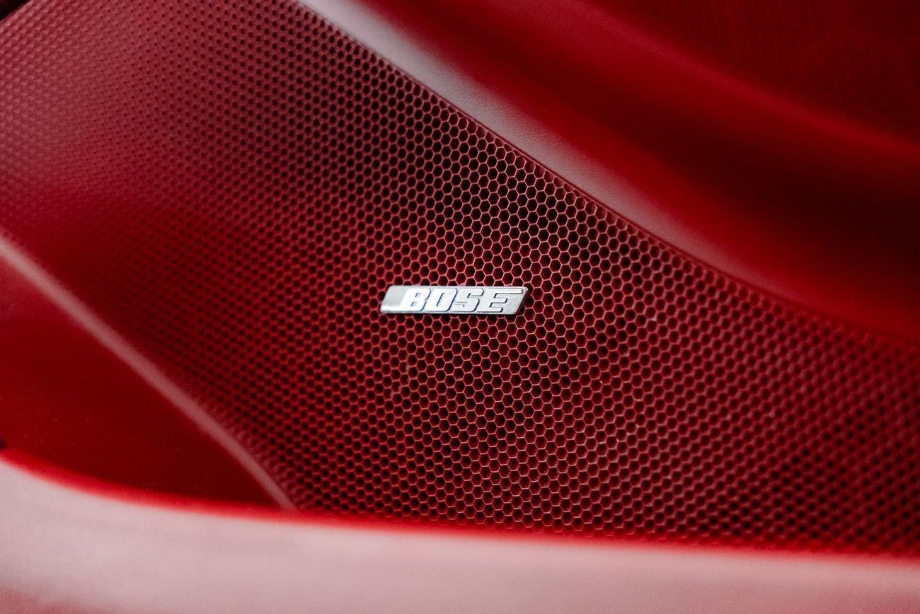 Porsche 911 Carrera S 3.8L (385 HP) Coupe