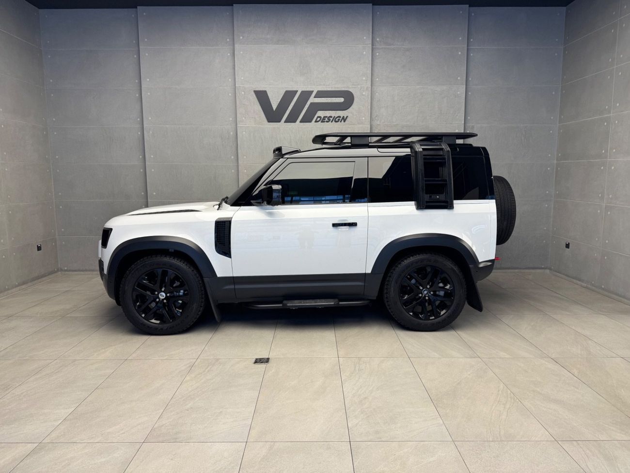 لاند روفر ديفندر P300 90 SE 2.0L (5 Seater)