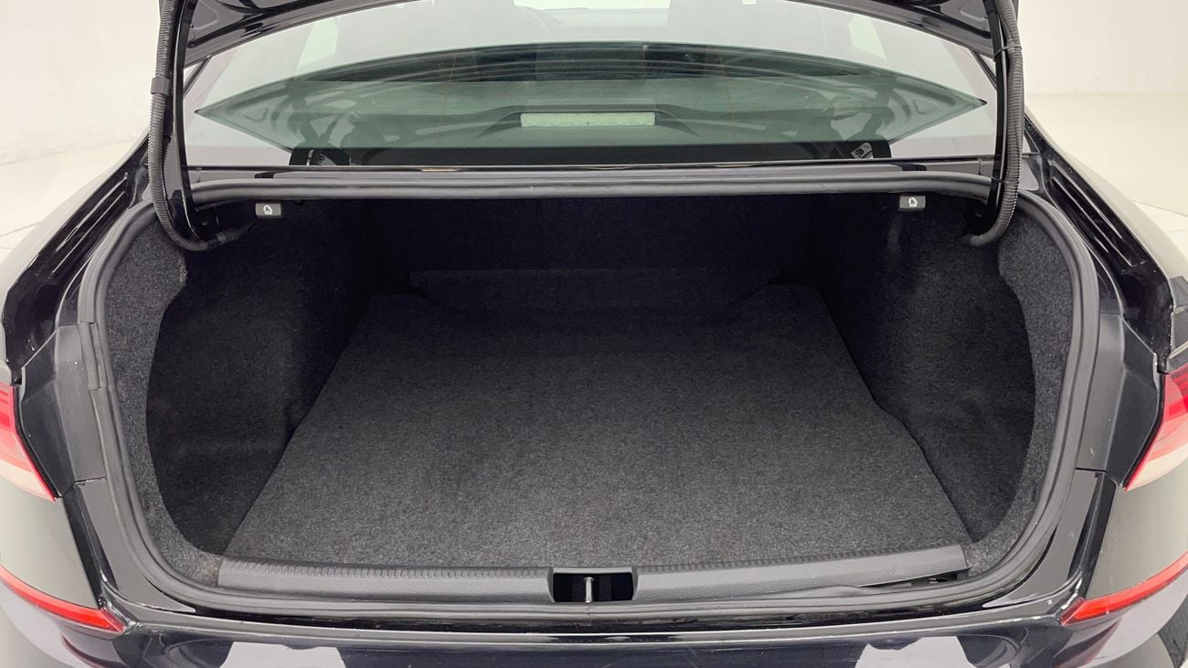 فولكس واجن باسات TRENDLINE 2.5 | بدون دفعة مقدمة | اختبار القيادة في المنزل