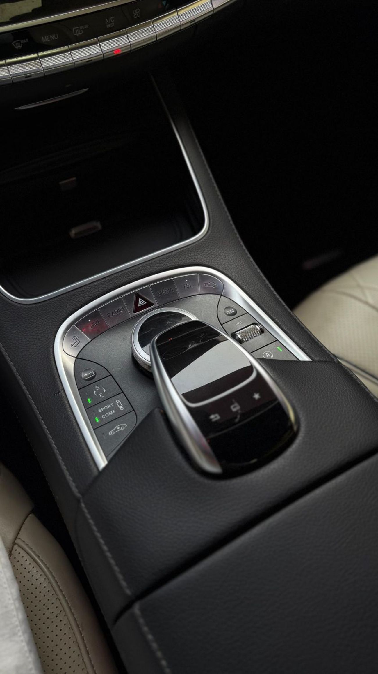 مرسيدس بنز S 550