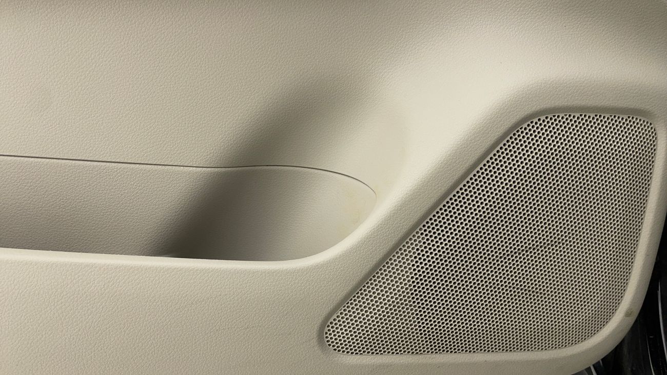 نيسان إكستيرا TITANIUM 2.5 | بدون دفعة مقدمة | اختبار القيادة في المنزل