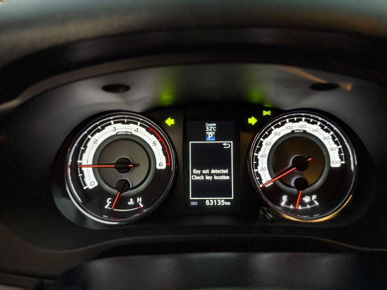 Toyota Hilux ADV 2.8L