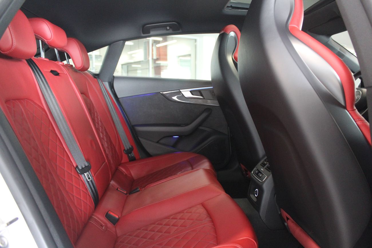 Audi S5 Sportback quattro 354hp (Ref#5744)