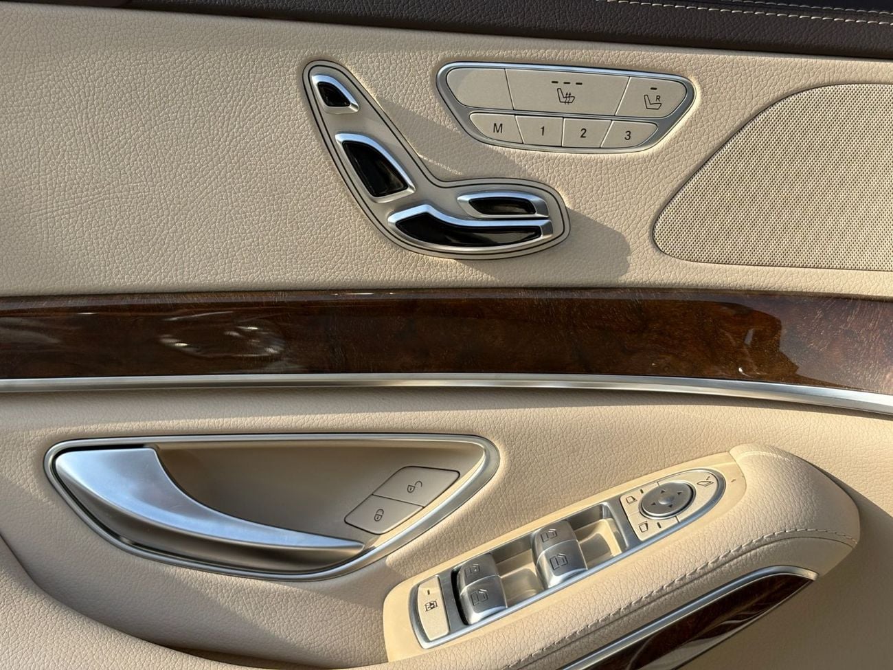 Mercedes-Benz S 400 Std 3.5L AED 2,720 P.M | 0% DOWN PAYMENT | MERCEDES-BENZ S400 HYBRID | 3.5L V6 | 2016