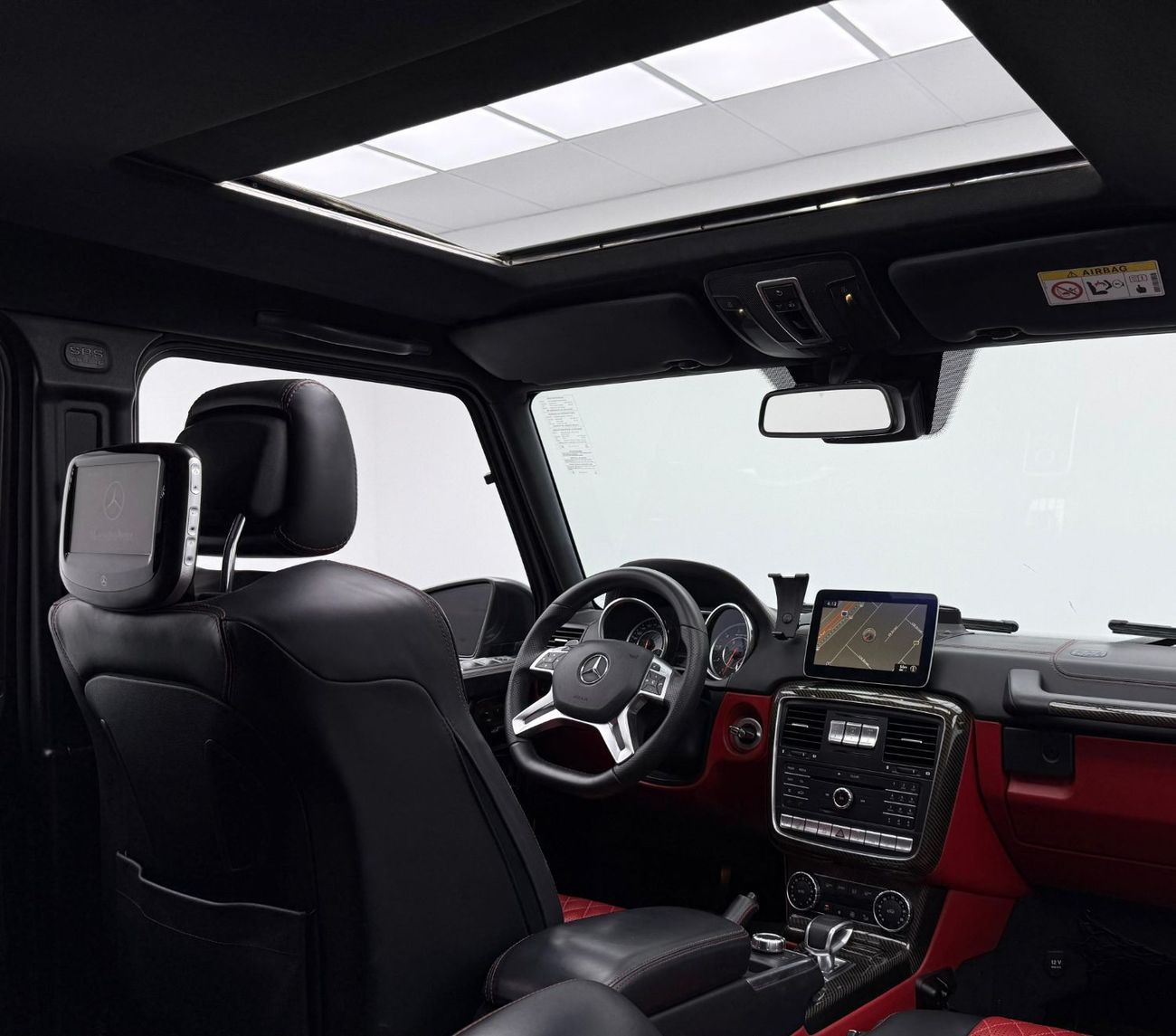 Mercedes-Benz G 63 AMG Std 5.5L 2018 Mercedes Benz G63 AMG, Warranty, Mercedes Service History, Excellent Condition, GCC