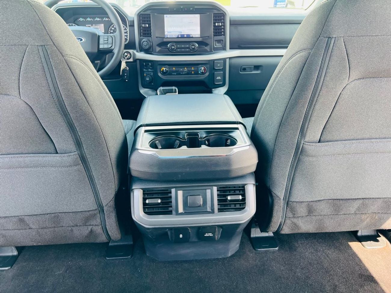 فورد F 150 XLT 3.5L (5 Seater)