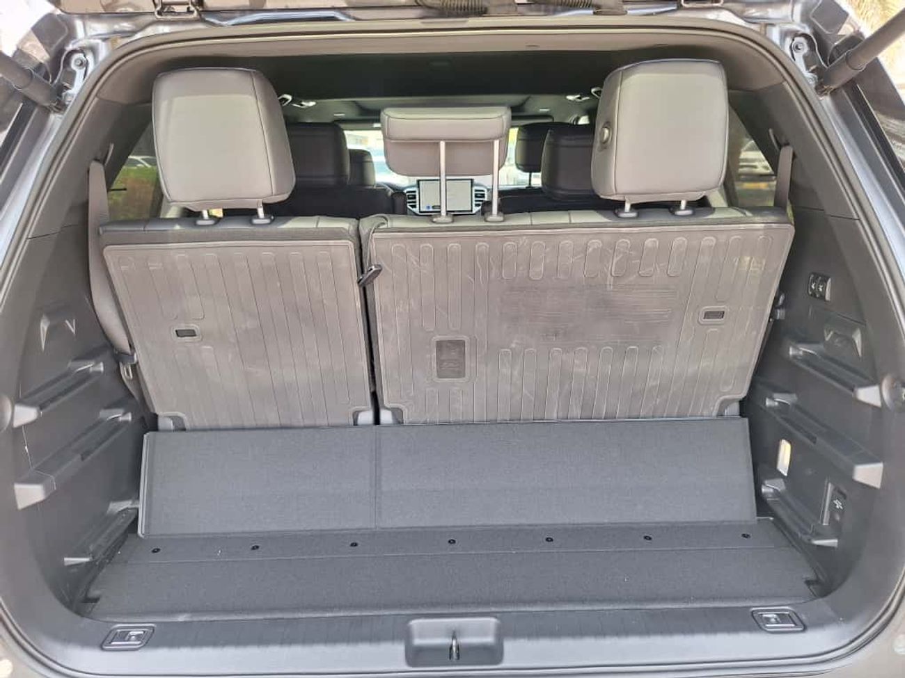 Toyota Sequoia 2024 TOYOTA SEQUOIA PLATINIUM 4WD HYBRID