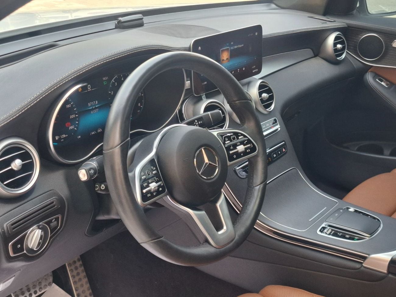 Mercedes Benz GLC 300 AMG Mercedes-Benz GLC300 coupe 2021 full option  original  paint
