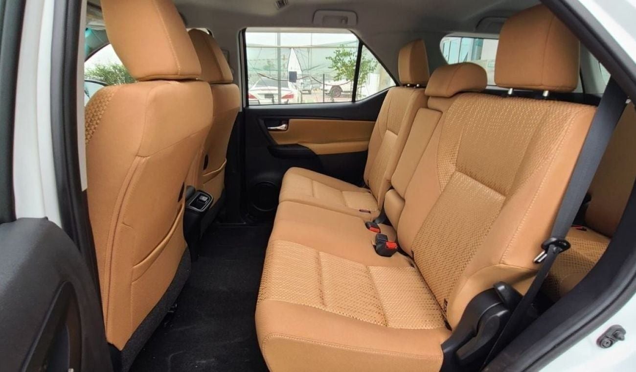 Toyota Fortuner TOYOTA FORTUNER 2.4L DSL AT 2026