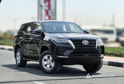 Toyota Fortuner SR5 2.7L Petrol | 4x4 | Automatic | GCC Specs | 7-Seater | Full Option