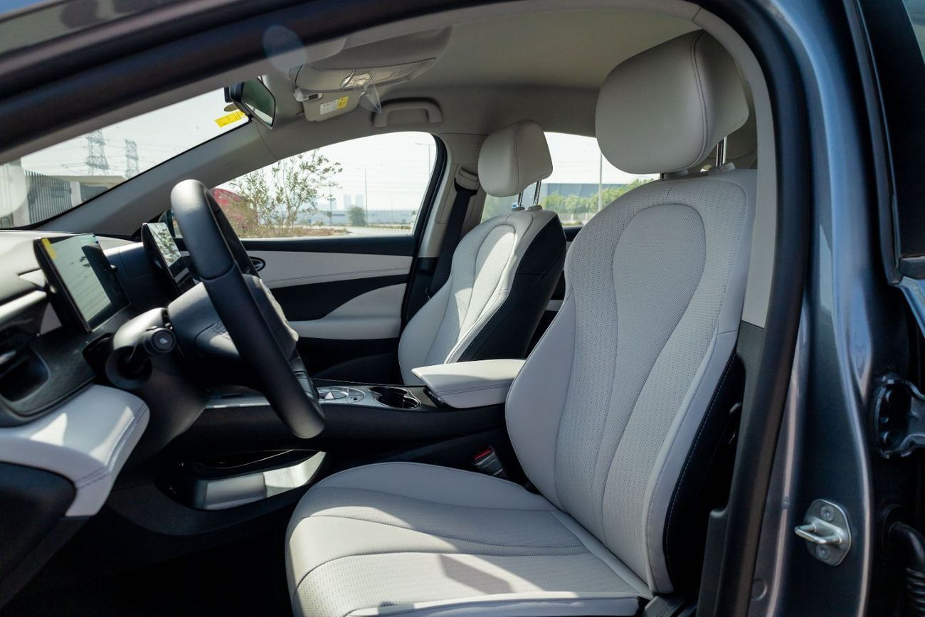 BYD Seal 2025 BYD Seal 05 Dm-I Luxury 1.5L - Plug-In Hybrid - Grey Inside Grey | Export Only