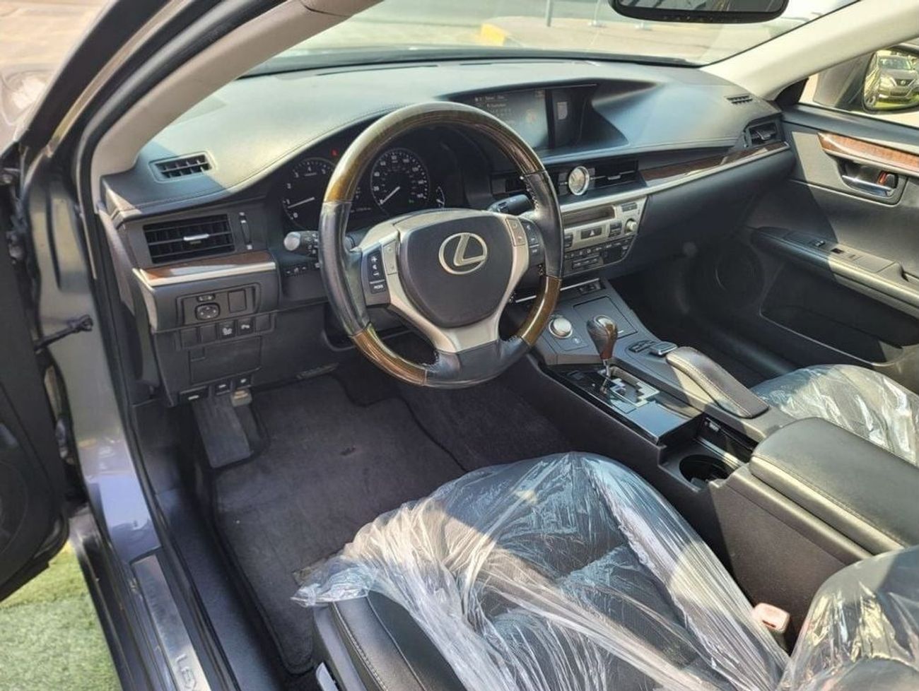 لكزس ES 350 Platinum+ 3.5L