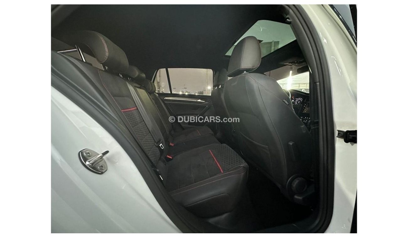 Volkswagen Golf GTI P2 فولكس فاجن قولف GTI  موديل :2018 المطلوب : 62.000 درهم  مواصفات خليجية  فل اوبشن رقم 1 ،   عد