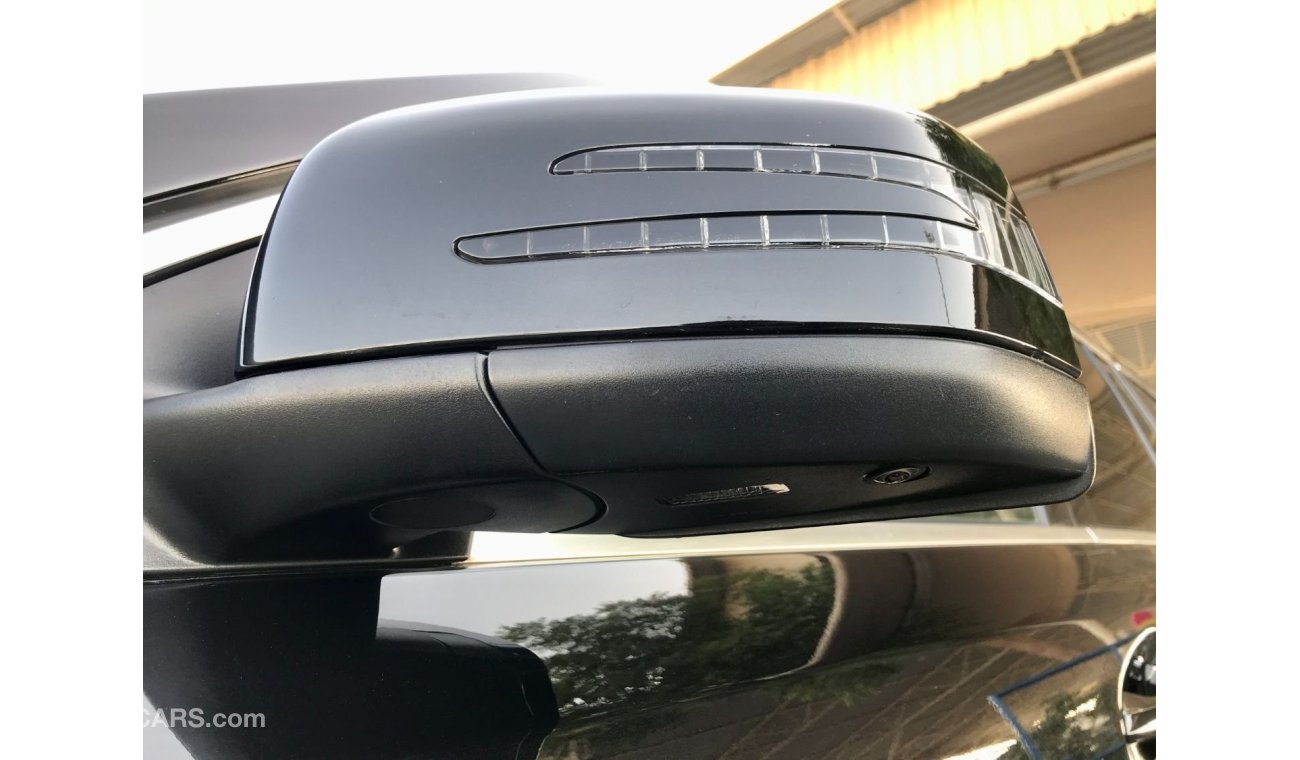 Mercedes-Benz GL 550