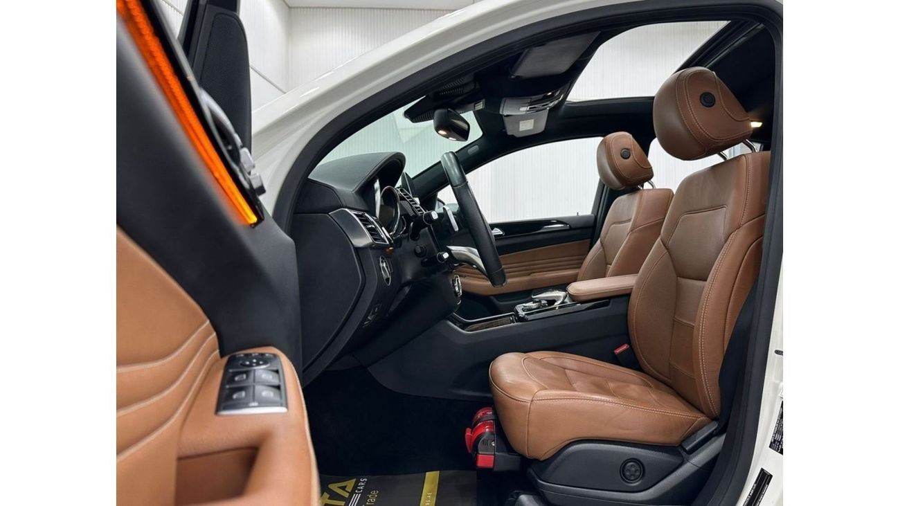 Mercedes-Benz GLE 43 AMG Coupe 2019 Mercedes Benz GLE43 AMG 4MATIC, October 2024 Mercedes Warranty, Full Options, Low Kms, GC