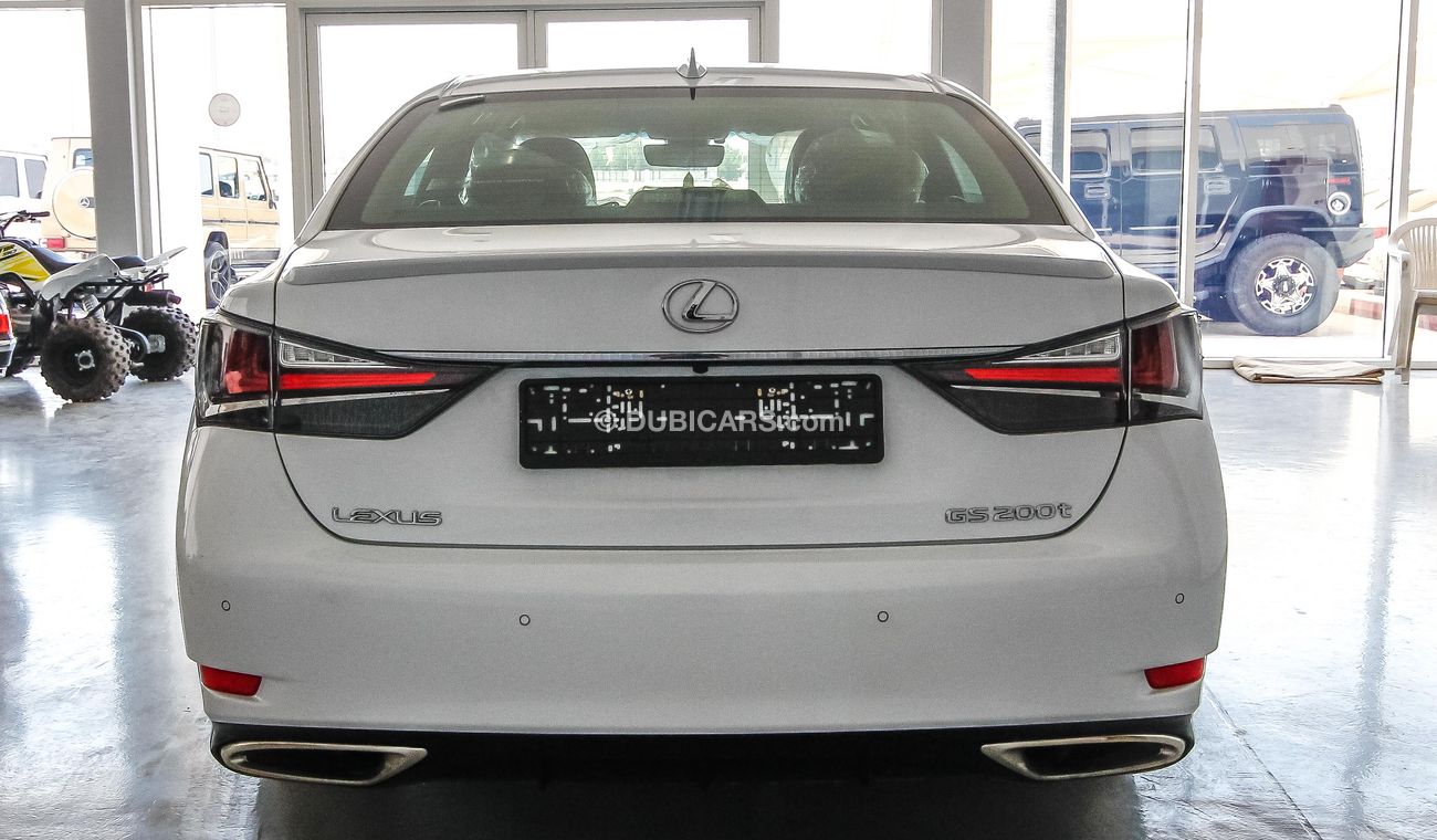 Used Lexus GS 200t 2016 for sale in Dubai 104670