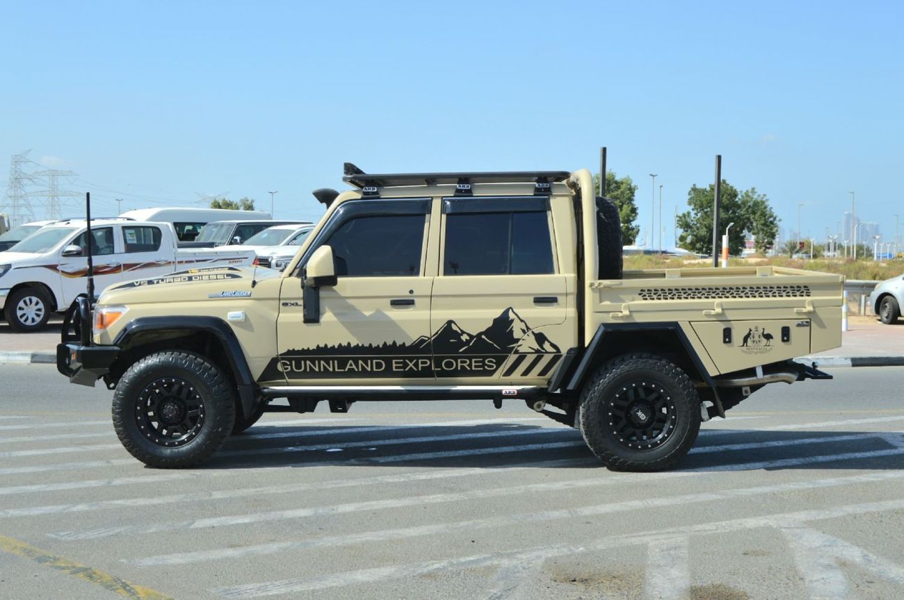 تويوتا لاند كروزر بيك آب GX.L Double cabin