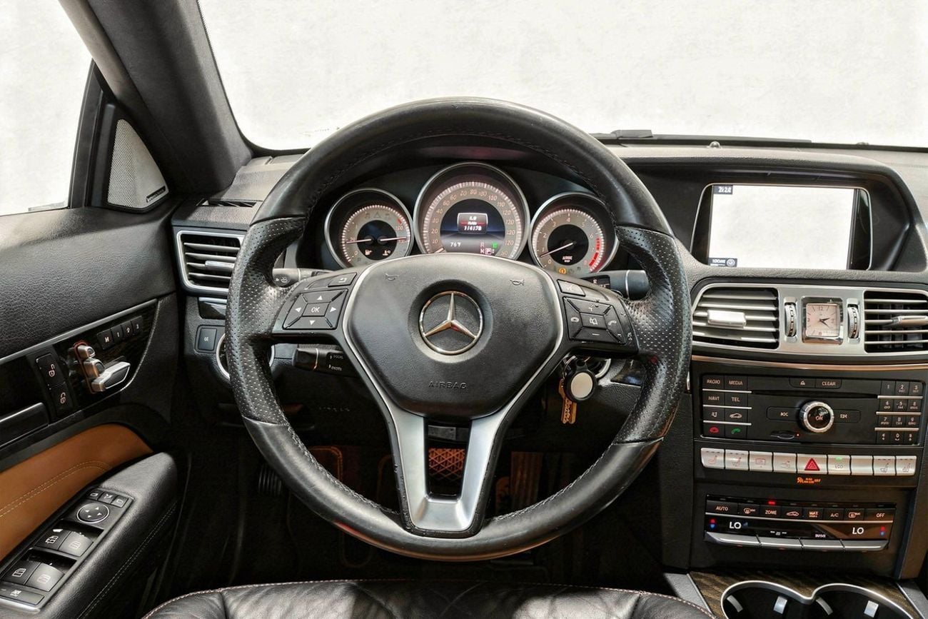 Mercedes-Benz E 400 Coupe AED 2,363 / Monthly l 0% Down Payment l E400 Coupe