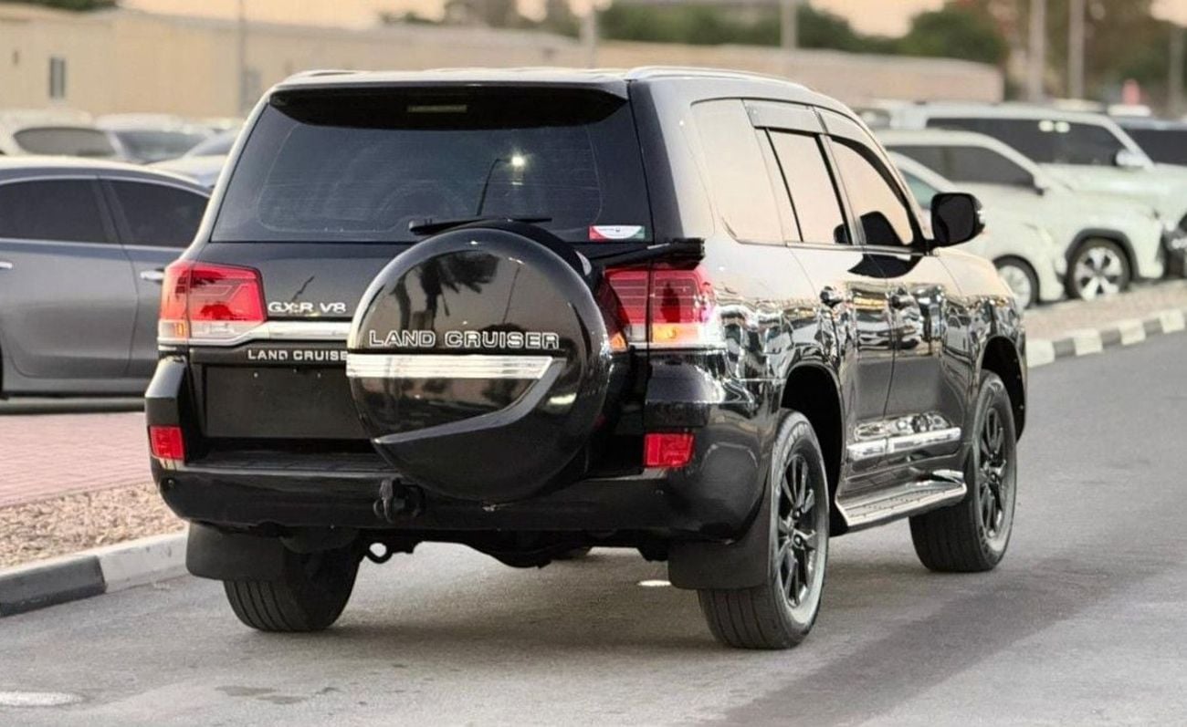 Toyota Land Cruiser 2017 | 4.5 DIESEL ENGINE | AUTOMATIC | LHD
