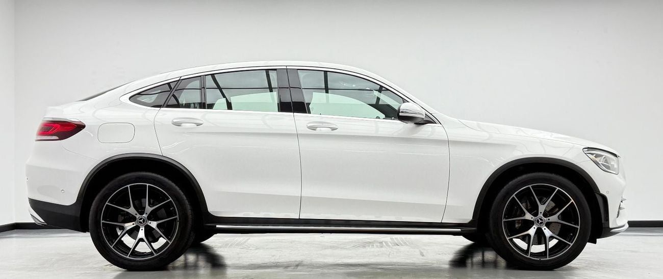 Mercedes-Benz GLC 200 4Matic 2022 Mercedes Benz GLC 200 AMG 4MATIC, Mercedes Warranty, Full Mercedes Service History, Low