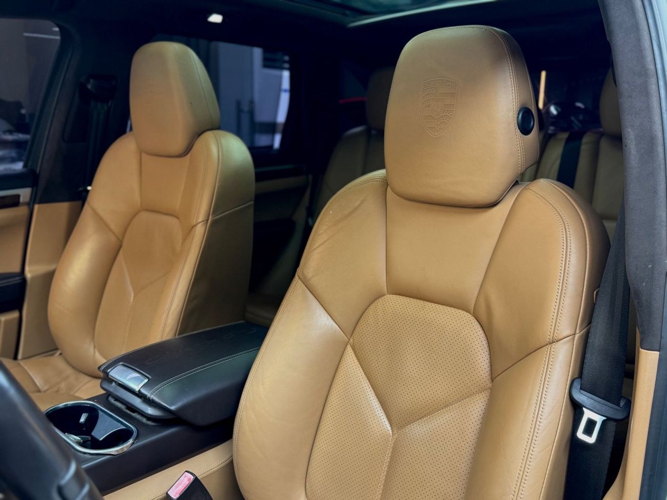 Porsche Cayenne GTS 4.8L