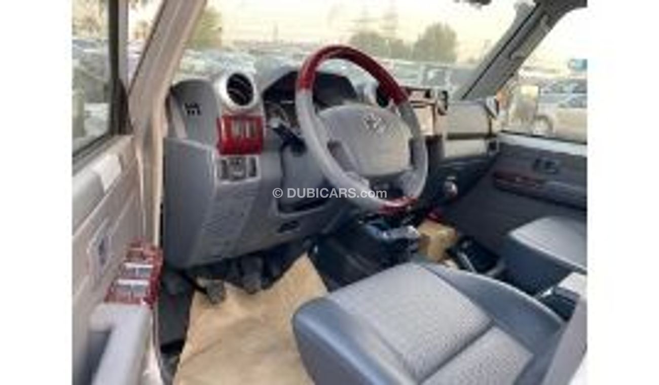 Toyota Land Cruiser Pick Up 70 series Double Cabin 4.5 L 2020 For Export Only