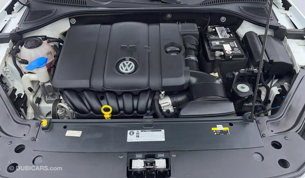 Volkswagen Passat TRENDLINE 2.5 | Zero Down Payment | Free Home Test Drive