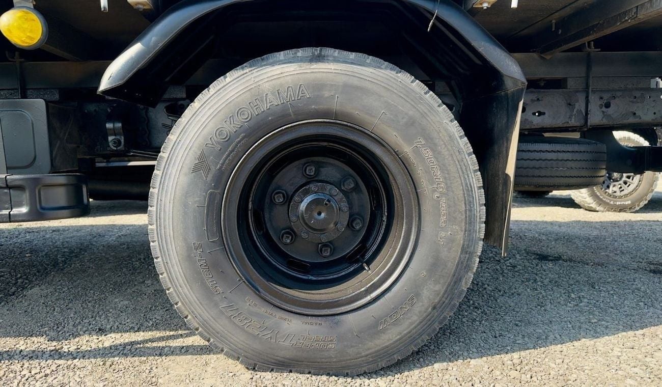 ميتسوبيشي فوسو كانتير NEAT AND CLEAN CONDITION | ENGINE SIZE: 4D35 | RHD | MANUAL TRANSMISSION | 1998