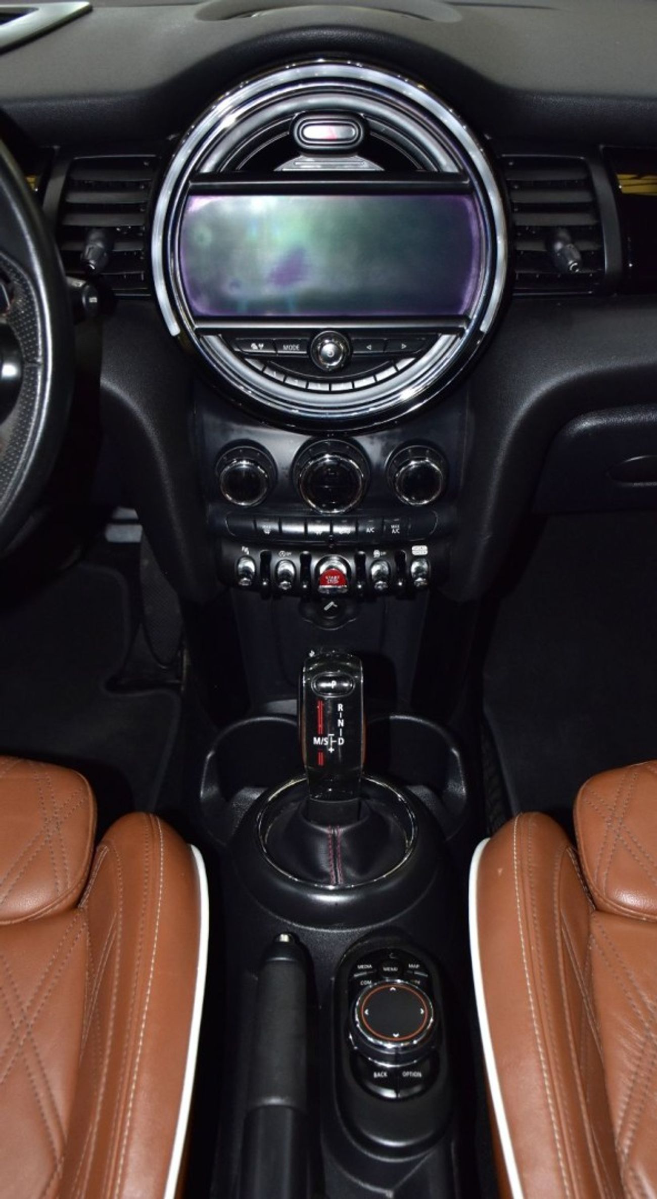 ميني كوبر إس EXCELLENT DEAL for our Mini Cooper S ( 2019 Model ) in Brown Color GCC Specs