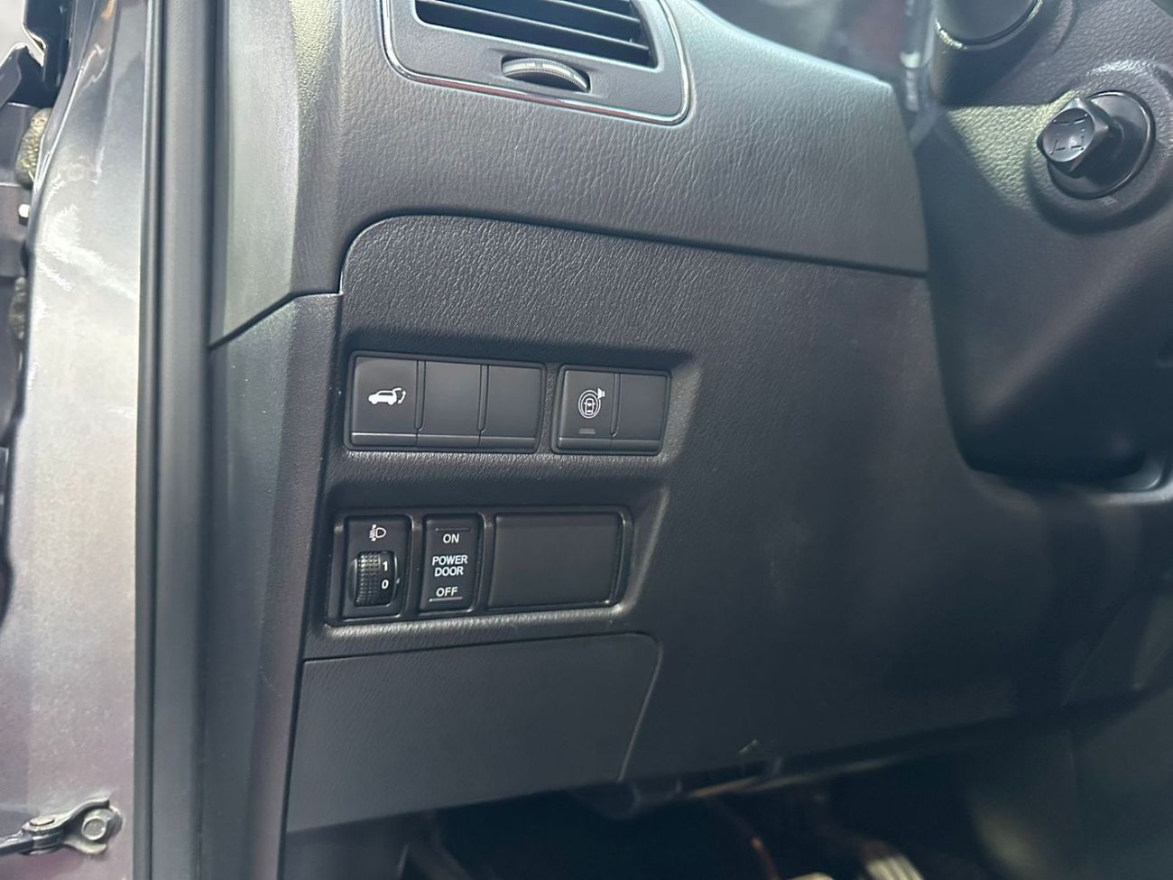 Nissan Patrol LE Platinum 5.6L