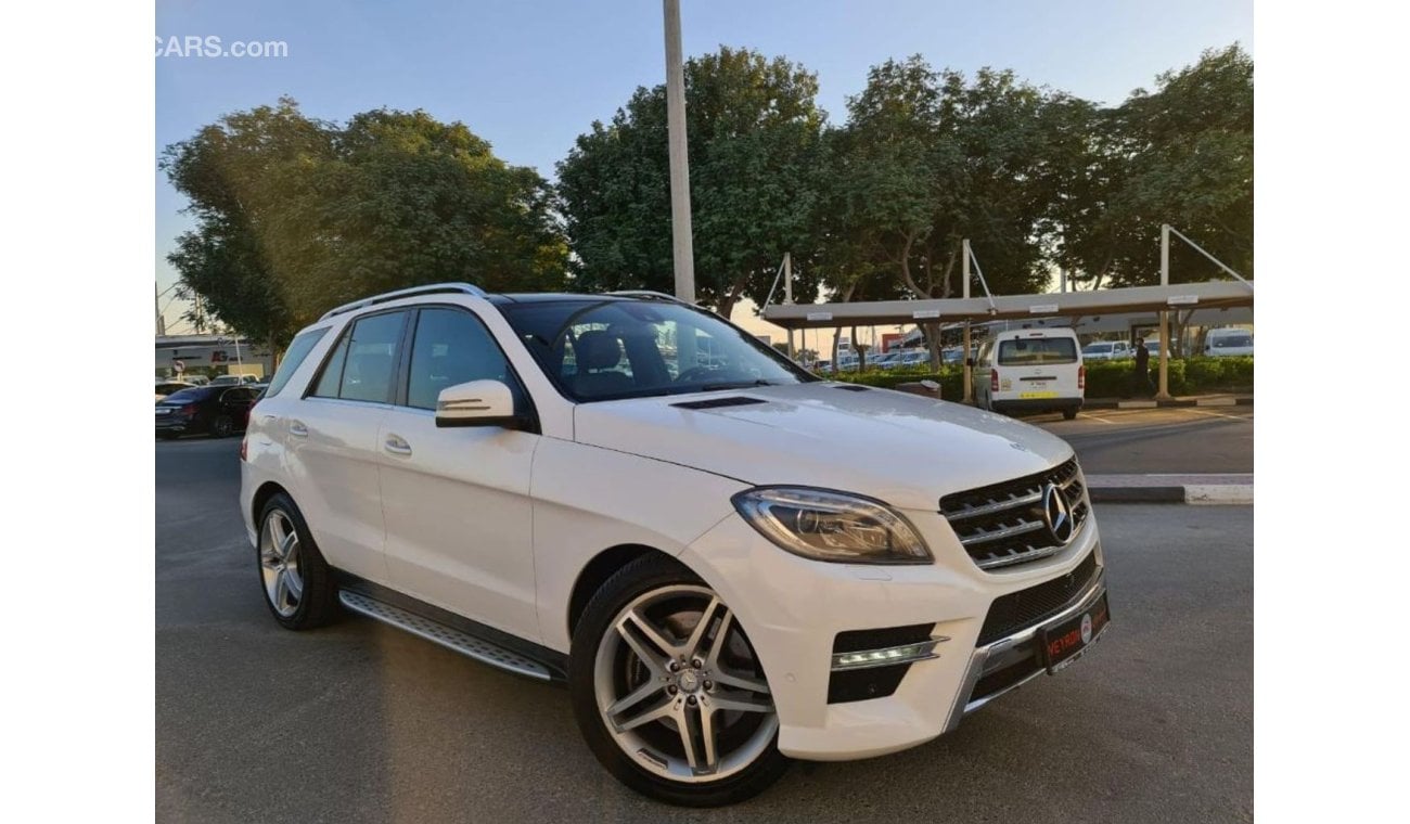 مرسيدس بنز ML 350 = YEAR END SPECIAL = WARRANTY = FREE REGISTRATION = AMG  = GCC SPECS