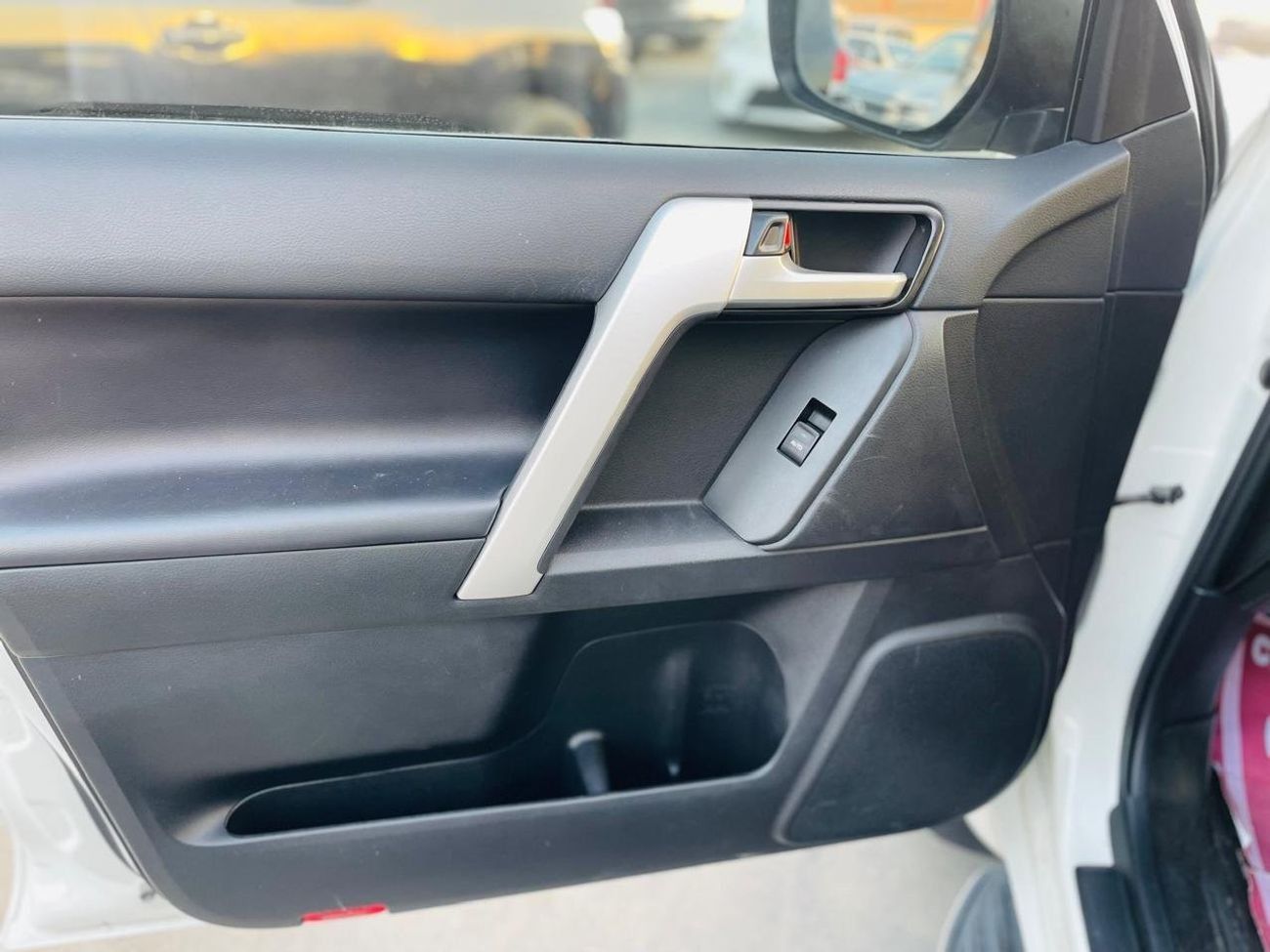 Toyota Prado Toyota KAKADU Prado 2021 Years 2.8 L Diesel full option Top the Range