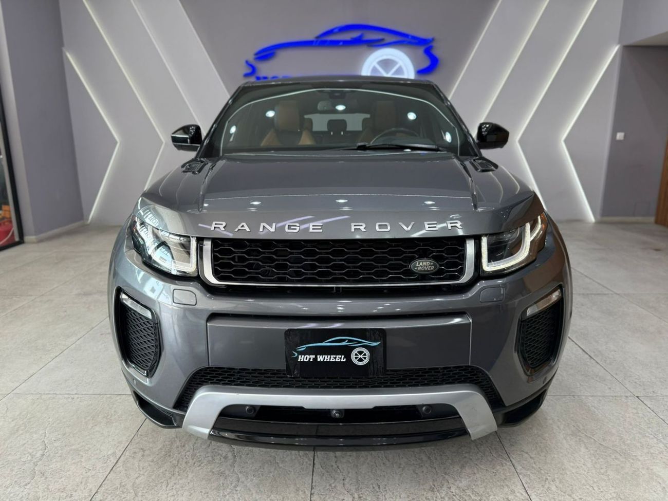 Land Rover Range Rover Evoque Dynamic 2.0L (5 Door) Dynamic Plus | GCC
