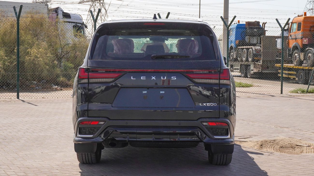 Lexus LX 600 FSport 3.5L V6. 5 Seater