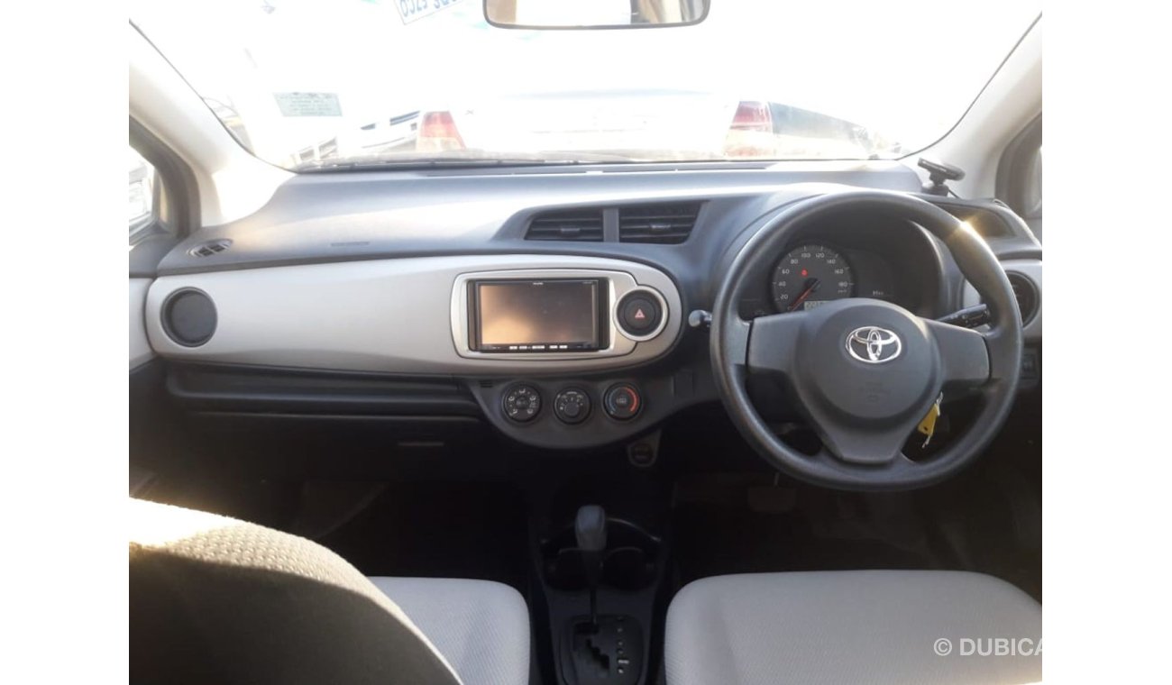 تويوتا فيتز Toyota Vitz RIGHT HAND DRIVE(Stock no PM47)