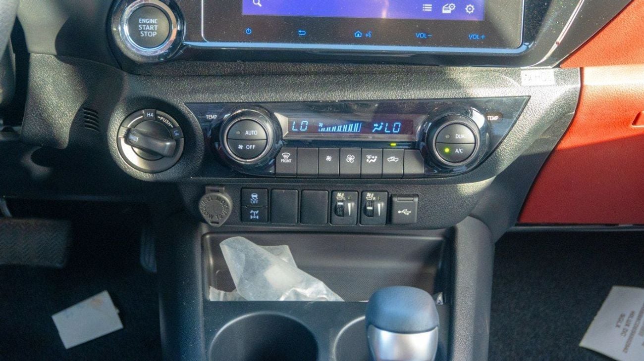 تويوتا هيلوكس S GLX 2.4L 4WD A/T