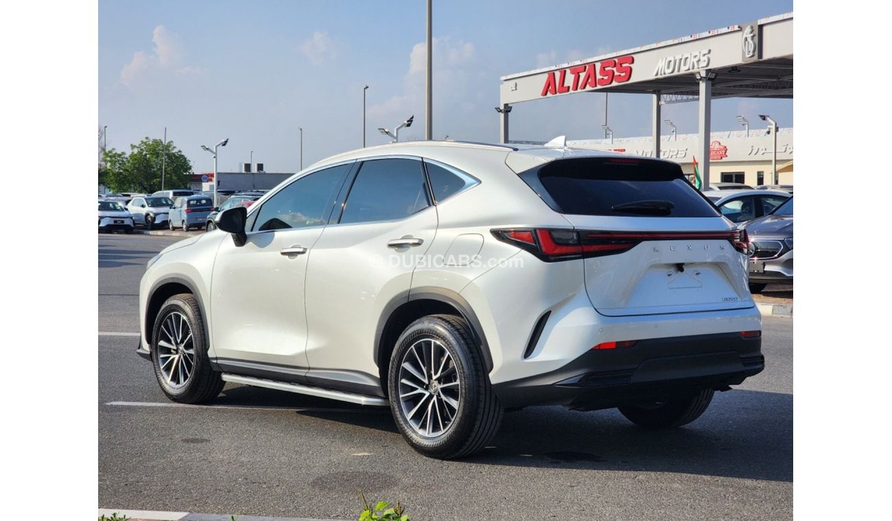 Lexus NX200t LEXUS NX200 FULL OPTION CLEAN CAR